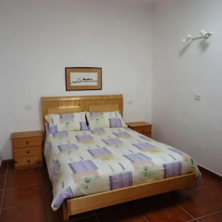Sleeps 2 Pool Wifi アパート Tahiche